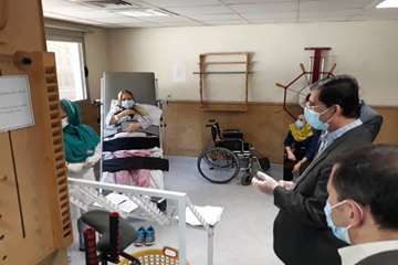 بازدید های مسئولان از بیمارستان ها و مراکز تابعه دانشگاه